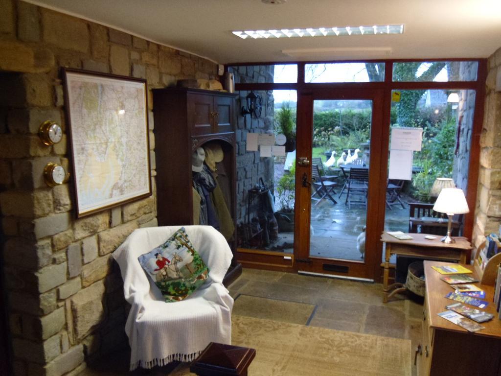 Tithe Barn Bed And Breakfast Карнфорт Экстерьер фото
