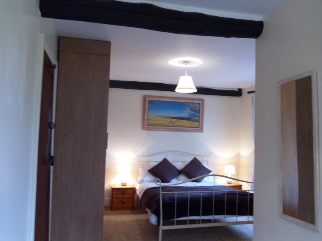 Tithe Barn Bed And Breakfast Карнфорт Экстерьер фото