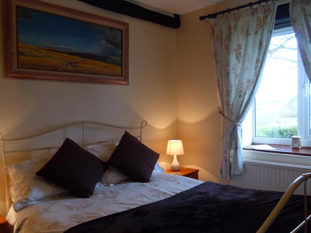 Tithe Barn Bed And Breakfast Карнфорт Экстерьер фото